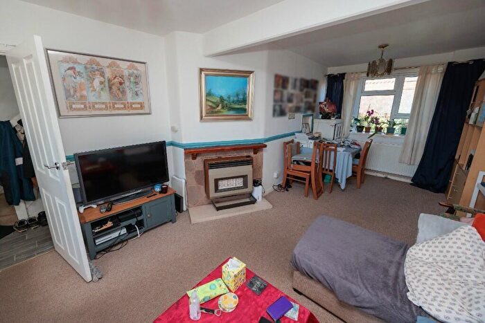 2 Bedroom End Of Terrace House For Sale In Christleton Drive, Ellesmere Port, Cheshire, CH66