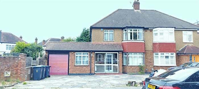 3 Bedroom Semi-Detached House To Rent In Gloucester Gardens, Cockfosters, EN4