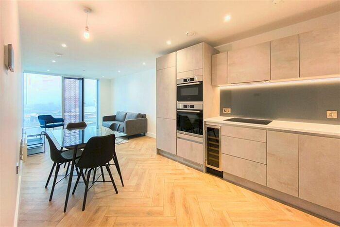 1 Bedroom Apartment To Rent In Elizabeth Tower, M15