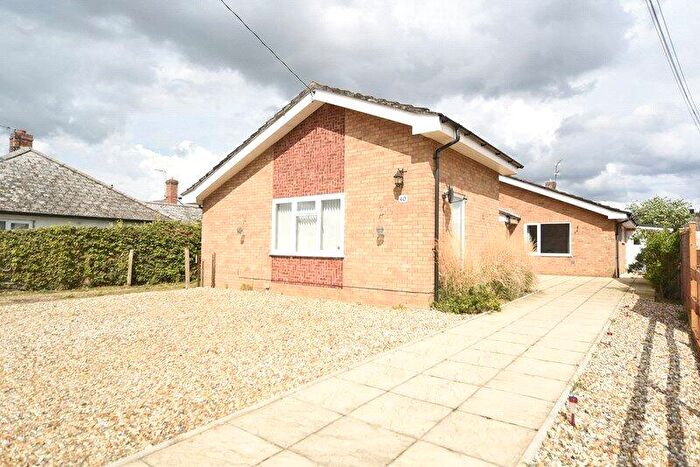 3 Bedroom Bungalow To Rent In Roughlands, Lakenheath, Brandon, Suffolk, IP27