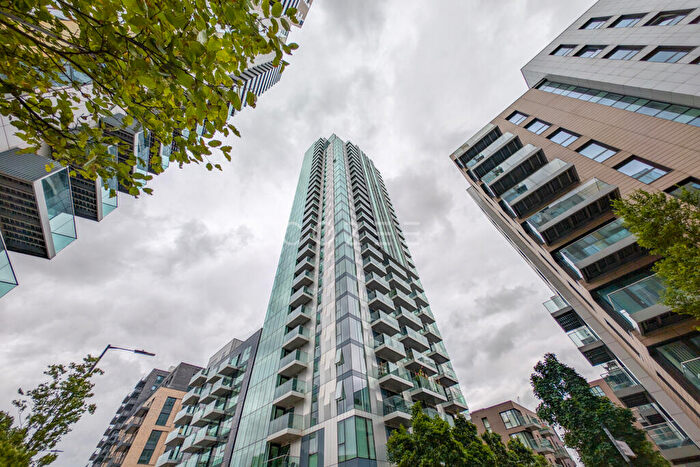 1 Bedroom Flat To Rent In Skyline Apartments, London, N4