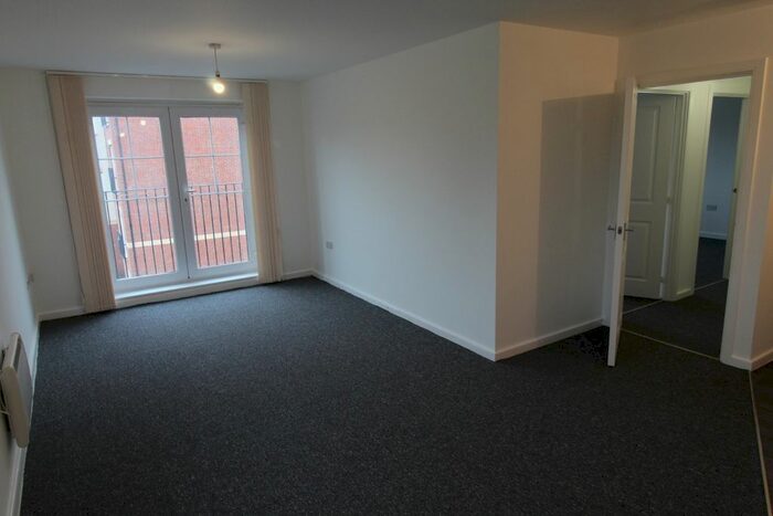 2 Bedroom Flat For Sale In Robinson Road, Ellesmere Port, CH65