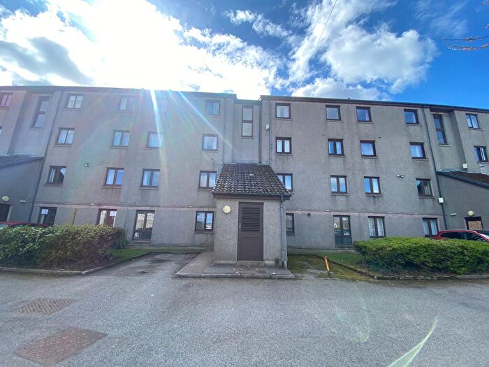 2 Bedroom Flat For Sale In Flat D, Great Northern Road, Aberdeen, Aberdeen City, AB24