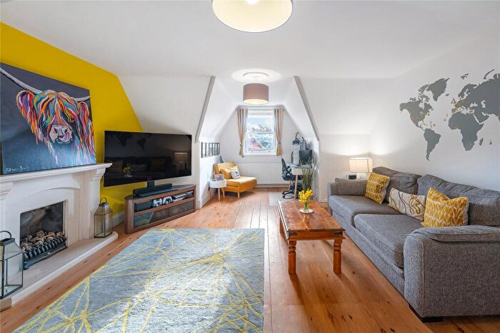 3 Bedroom Flat For Sale In Shortlands Road, Bromley, BR2