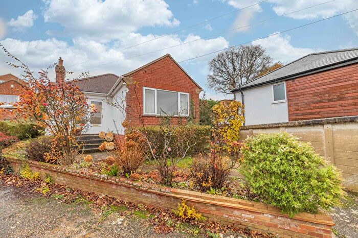 2 Bedroom Bungalow For Sale In Richmond Gardens, Canterbury, Kent, CT2