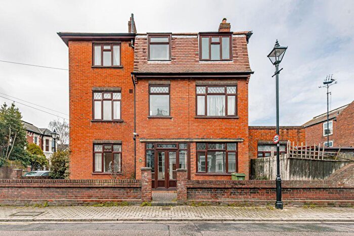 4 Bedroom Semi-Detached House For Sale In Worsley Road, Southsea, PO5