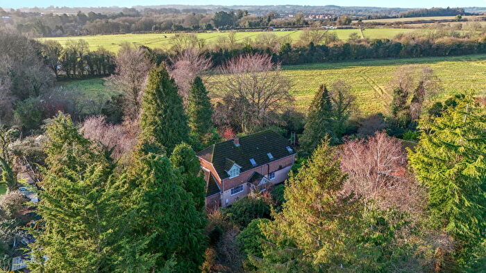 5 Bedroom Detached House For Sale In Springvale Avenue, Kings Worthy, Winchester, SO23