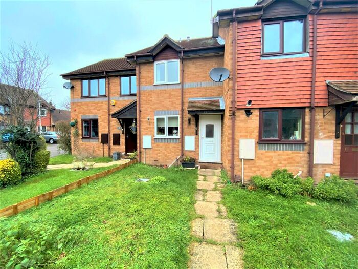 2 Bedroom Terraced House To Rent In Willenhall Drive, Hayes, Middlesex UB3