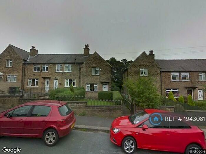 3 Bedroom End Of Terrace House To Rent In Carr Green Lane, Huddersfield, HD5