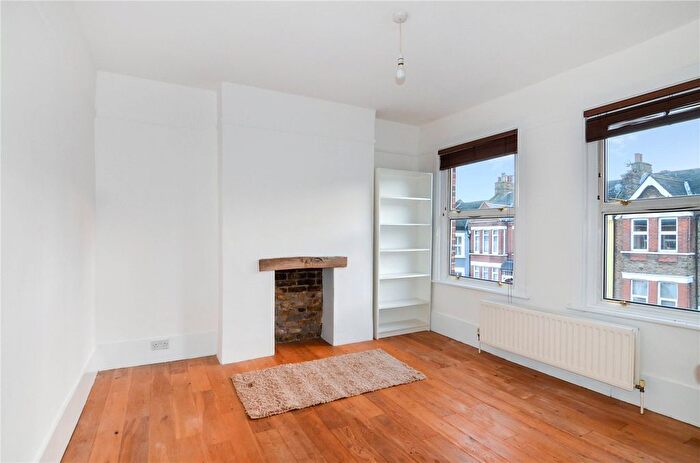 2 Bedroom Flat To Rent In Hazeldon Road, London, SE4