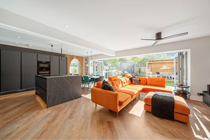 3 Bedroom Semi-Detached House For Sale In Barker Fields, Southfleet, Gravesend, Kent, DA13