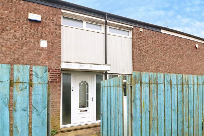 3 Bedroom Terraced House For Sale In Langtree Close, Hull, HU7