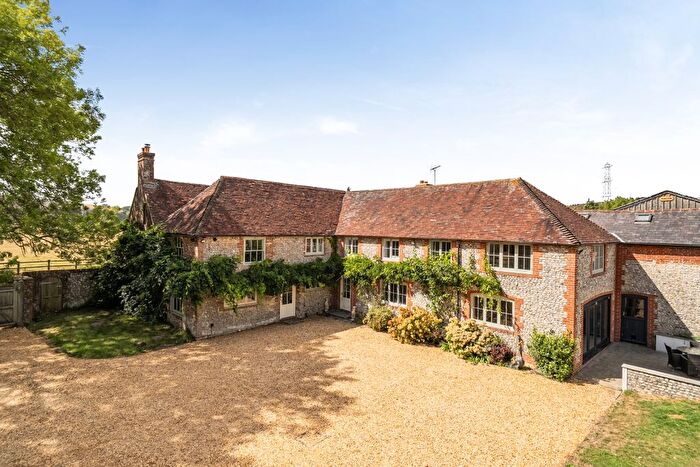 6 Bedroom Detached House To Rent In East Meon, Petersfield, GU32