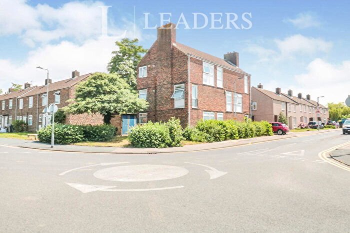 1 Bedroom Flat To Rent In Bushey Croft, CM18