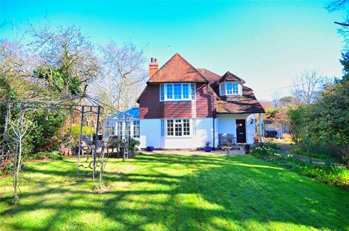 4 Bedroom Detached House For Sale In Mutton Hill, Dormansland, Lingfield, RH7