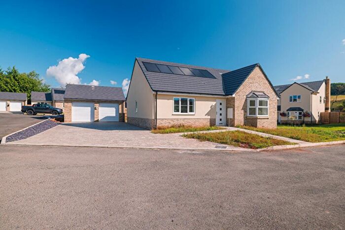 3 Bedroom Detached House For Sale In Lealands Gate, Lea, Ross-on-Wye, Herefordshire, HR9