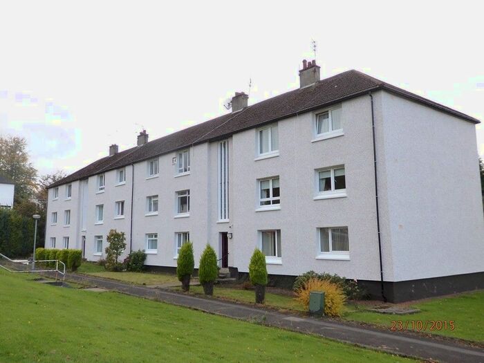 2 Bedroom Flat To Rent In Woodfarm Road, Thornliebank, Glasgow, G46
