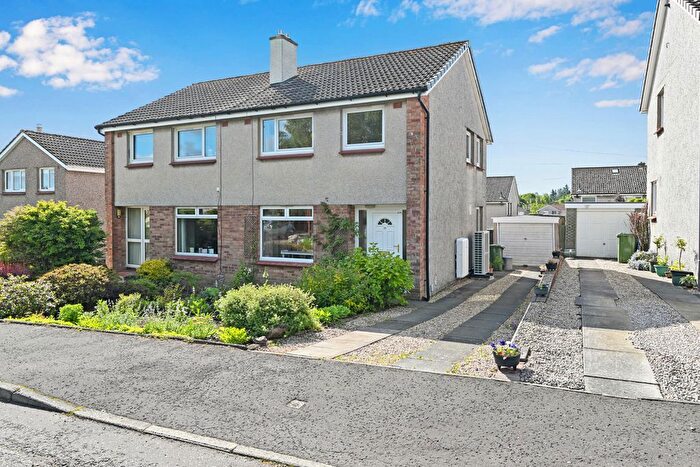 3 Bedroom Semi-Detached House For Sale In Silverburn Drive, Penicuik, Midlothian, EH26