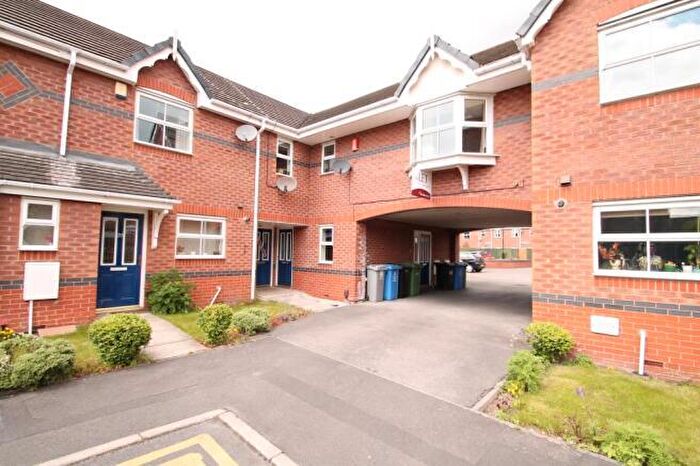 2 Bedroom Maisonette To Rent In Lindow Street, Sale Moor, Sale, M33