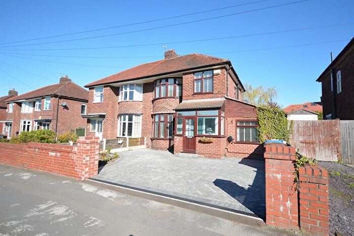 3 Bedroom Semi Detached House For Sale In Didsbury Road, Heaton Mersey, SK4