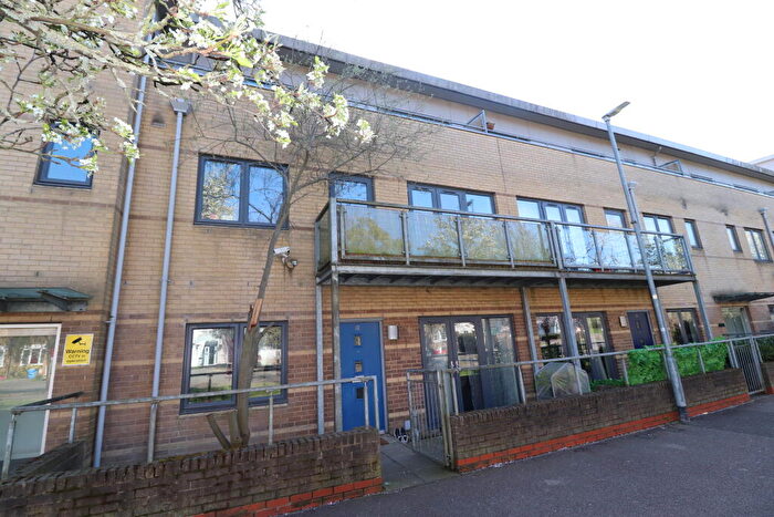 1 Bedroom Apartment To Rent In Christie Court - The Base, CM14