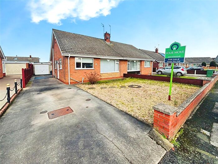 2 Bedroom Bungalow For Sale In Thirlmere Walk, Goole, East Yorkshire, DN14