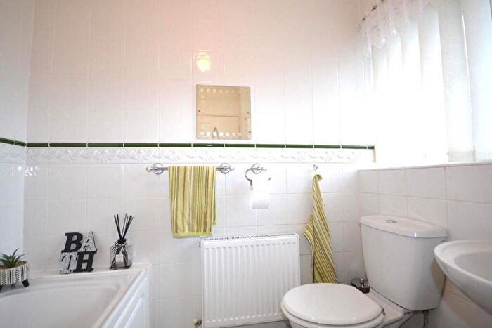 2 Bedroom Semi-Detached Bungalow For Sale In Fryth Close, Haverhill, CB9