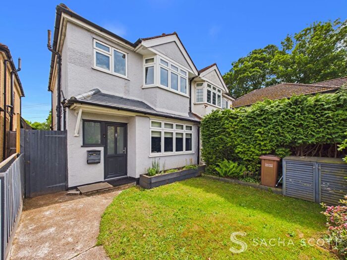 3 Bedroom Semi-detached House For Sale In Brighton Road, Banstead, SM7