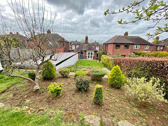 2 Bedroom Bungalow To Rent In Tixall Road, Stafford, ST16