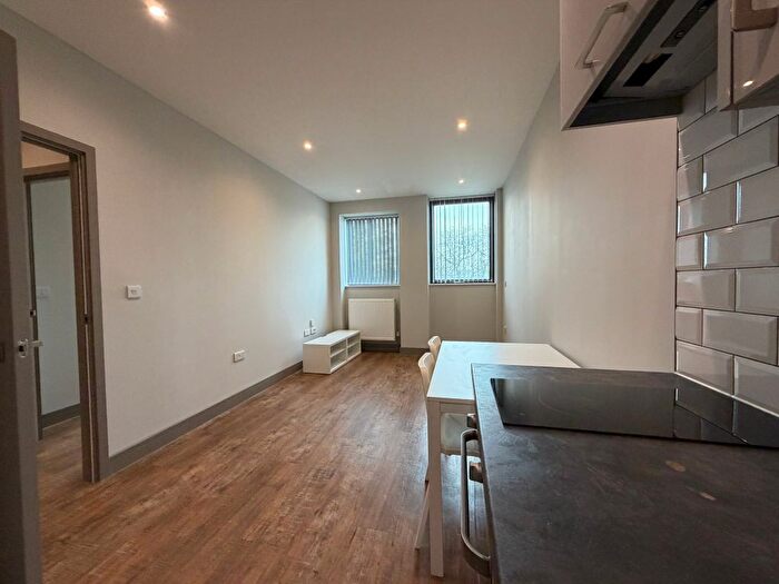 1 Bedroom Flat To Rent In Week Street, Maidstone, ME14