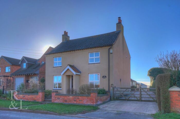 4 Bedroom Detached House For Sale In West Thorpe, Willoughby On The Wolds, Loughborough, LE12