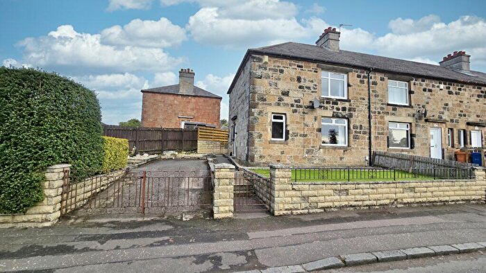 3 Bedroom End Of Terrace House For Sale In Auchinairn Road Bishopbriggs, G64