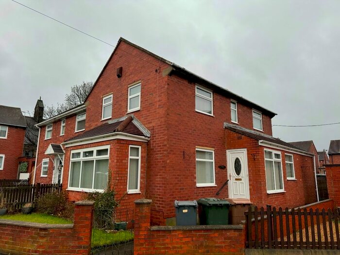 3 Bedroom Semi-Detached House To Rent In Churchill Street, Wallsend, NE28
