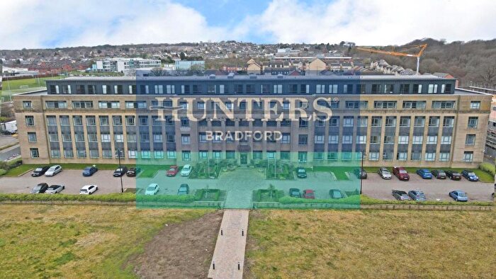 1 Bedroom Apartment To Rent In Card House, Bingley Road Bradford, BD9