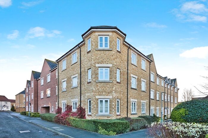 2 Bedroom Flat For Sale In Paulls Close, Martock, Somerset, TA12