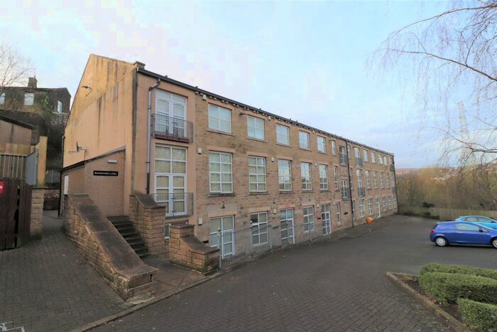 1 Bedroom Flat To Rent In Brackendale Lodge, Thackley, Bradford, BD10