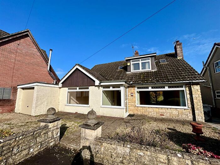 4 Bedroom Detached Bungalow To Rent In Elm Close, Tutshill, Chepstow, NP16