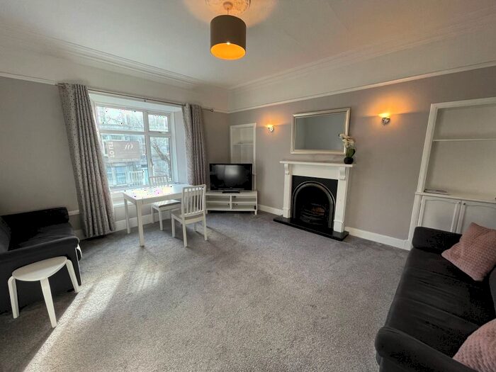2 Bedroom Flat To Rent In Fonthill Road, City Centre, Aberdeen, AB11