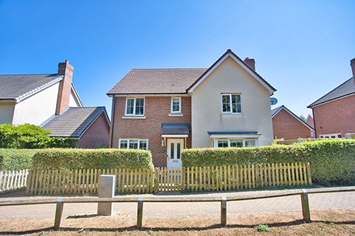 4 Bedroom Detached House For Sale In Holm Oak Walk, Deal, CT14