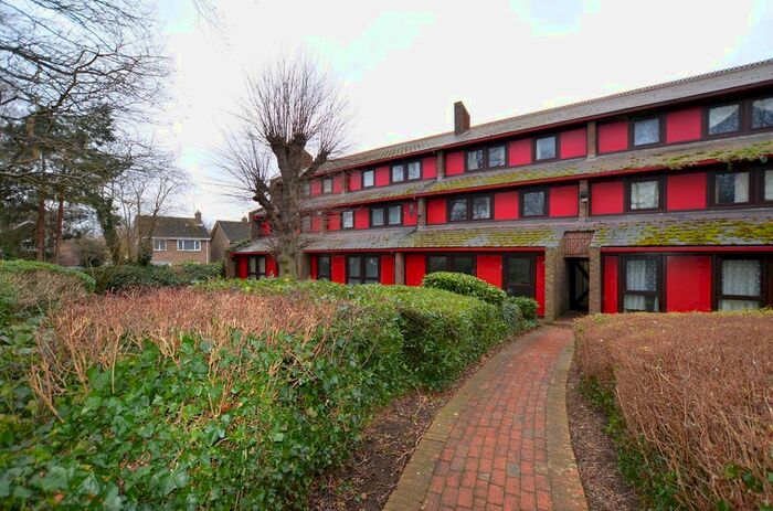 2 Bedroom Flat To Rent In Ashfields, Off Thorpe Road, Peterborough, PE3