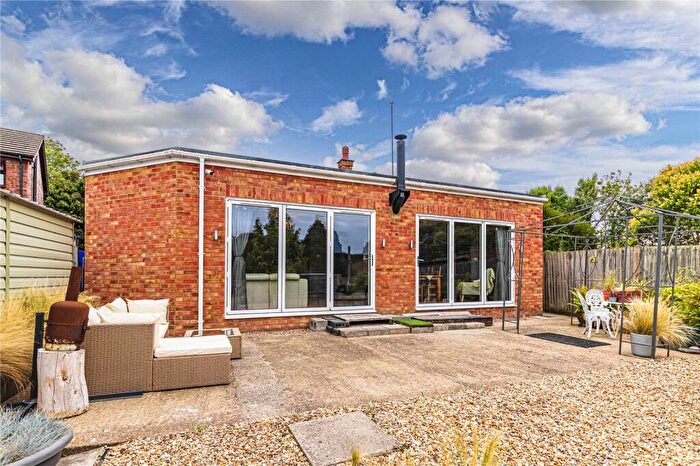 3 Bedroom Bungalow For Sale In Moor End, Eaton Bray, Central Bedfordshire, LU6