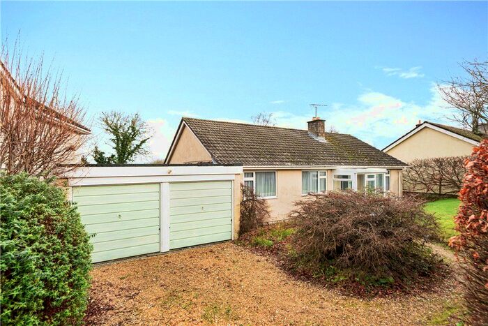 3 Bedroom Bungalow For Sale In Glebeland Close, West Stafford, Dorchester DT2
