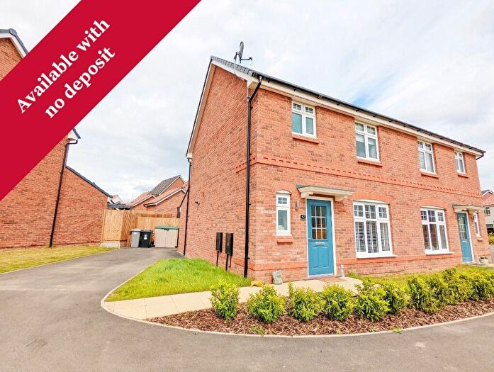 3 Bedroom Semi-Detached House To Rent In Queen Eleanor Avenue, Grantham, NG31