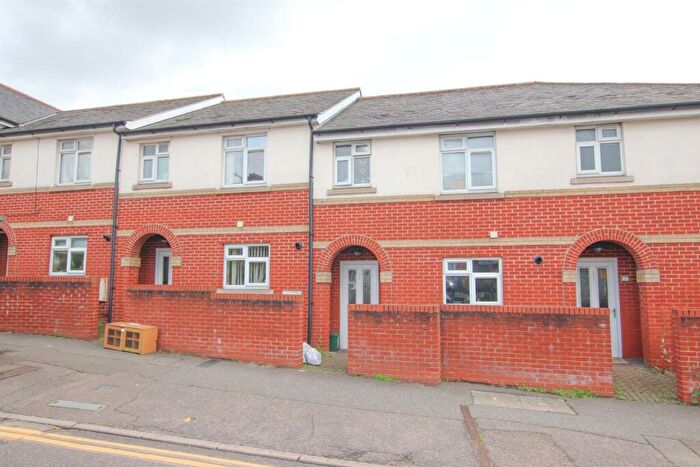 2 Bedroom Terraced House To Rent In Harwich Road, Colchester, CO4