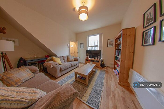 1 Bedroom Flat To Rent In Providence Avenue, Leeds, LS6