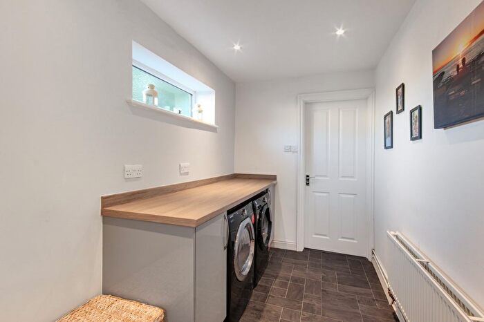3 Bedroom End Of Terrace House For Sale In Highview, Vigo, Gravesend, Kent, DA13