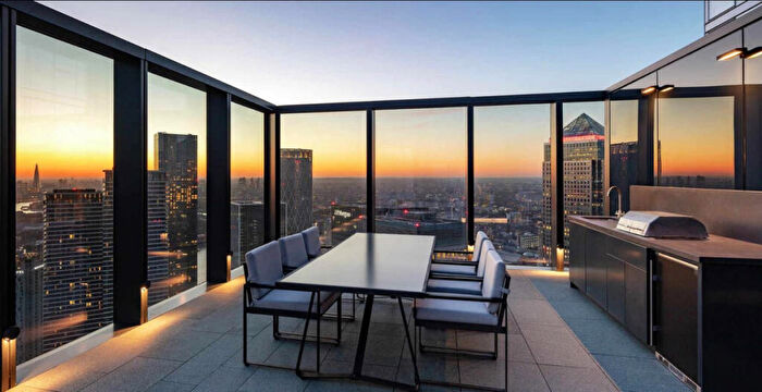 2 Bedroom Apartment To Rent In Hampton Tower, London, E14