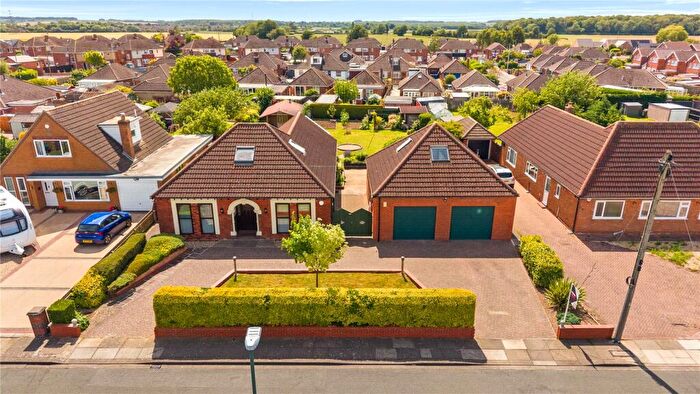 4 Bedroom Bungalow For Sale In Rydal Avenue, Scartho, DN33