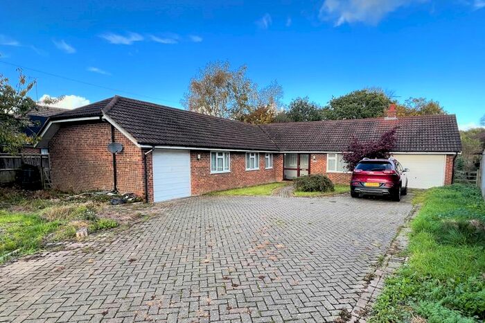 4 Bedroom Detached Bungalow For Sale In Church Lane, Shadoxhurst, Ashford, TN26