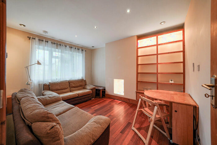 2 Bedroom Apartment To Rent In Haydon Close, London, NW9